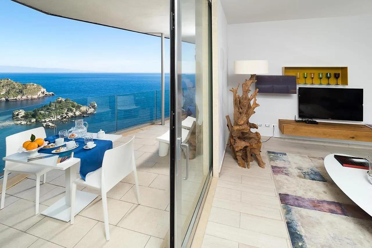 Isola Bella Infinity Suites Taormina 2*,