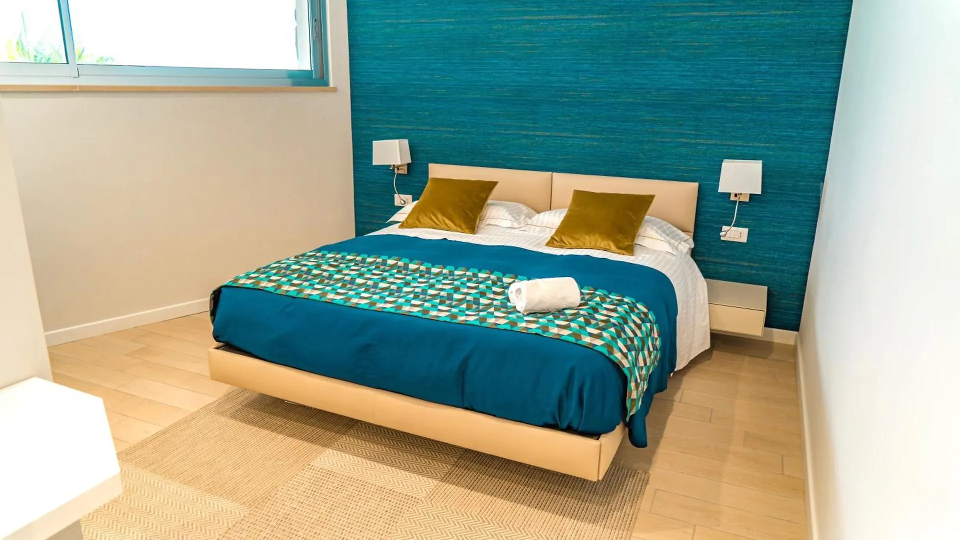 Isola Bella Infinity Suites Taormina Aparthotel