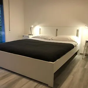 Bed & Breakfast Four Bologna
